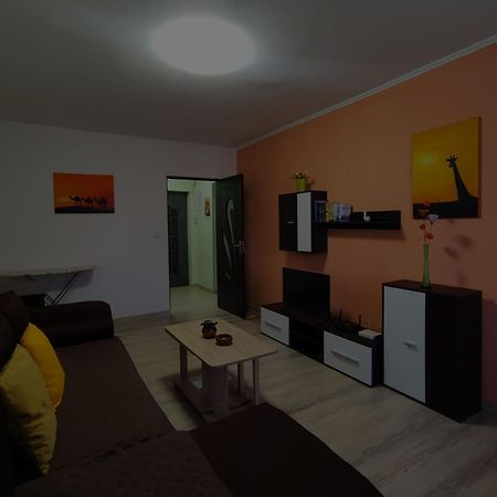 Zoldrebi Apartment Turda Exteriör bild